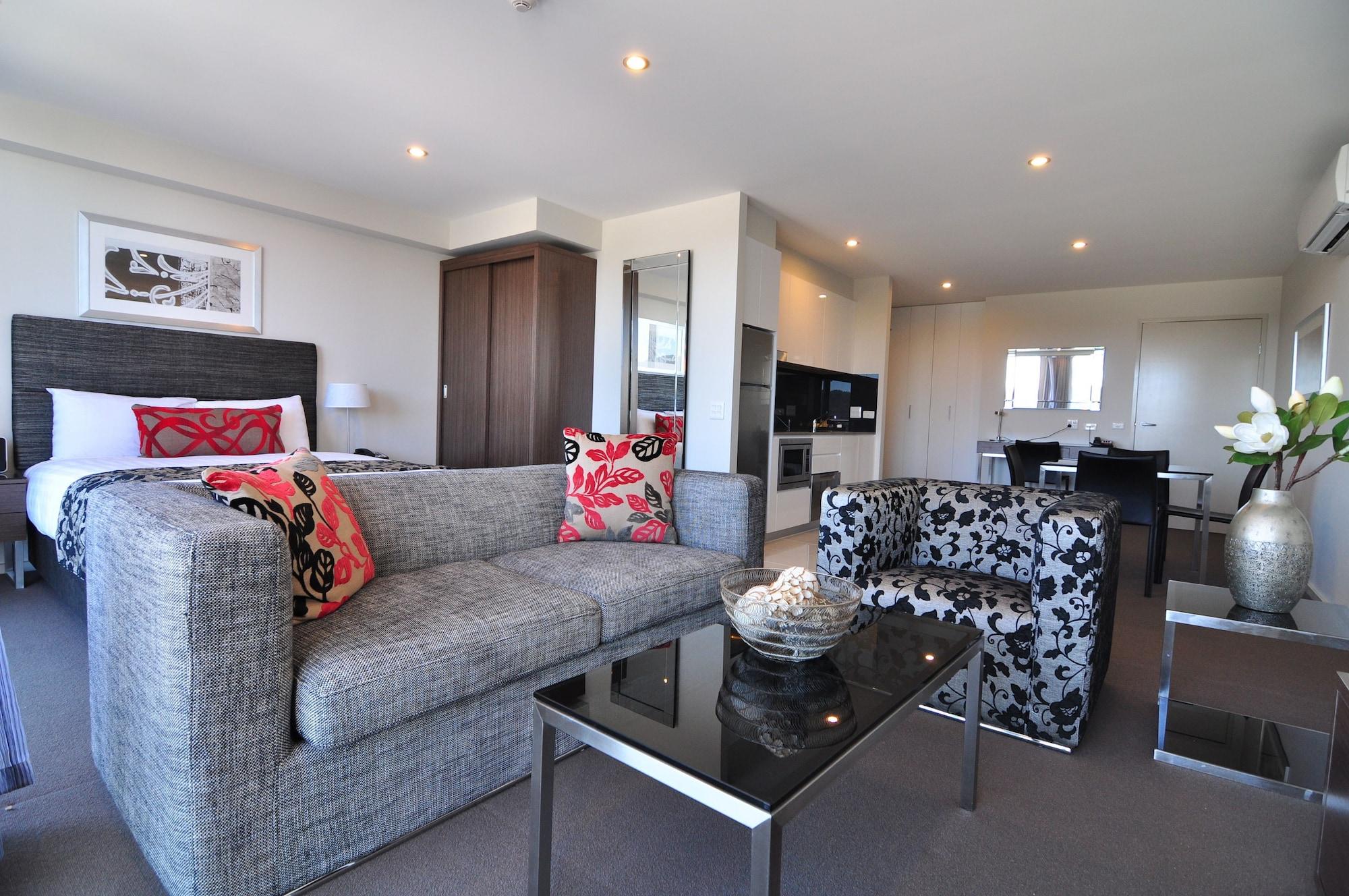 Adina Serviced Apartments Canberra Dickson Exterior photo